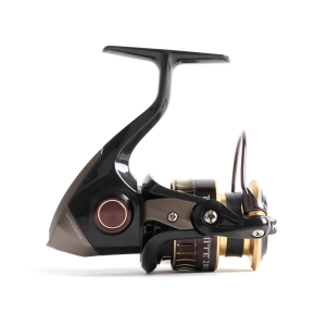 Dynamite 1000FD Angelrolle, Ansicht von der Seite.