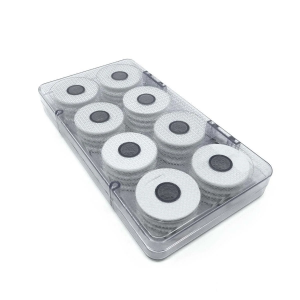 Hegenenbox klein mit 16 Hegenenwicklern in einer transparenten Aufbewahrungsbox.