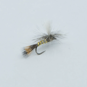 Hares Ear Parachute 12: Fliegenfischen Fliege mit Haken, braunem Schwanz und Fallschirmflügel