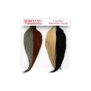Einsteiger Hackle-Set: Zwei halbe Capes mit braunen und gemusterten Federn.